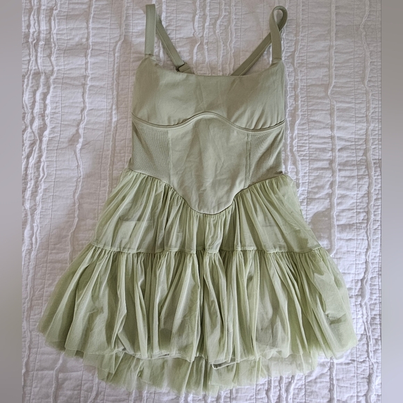 Popflex Active Blogilates Pirouette Dress Pistachio Green Size Medium - Picture 3 of 7